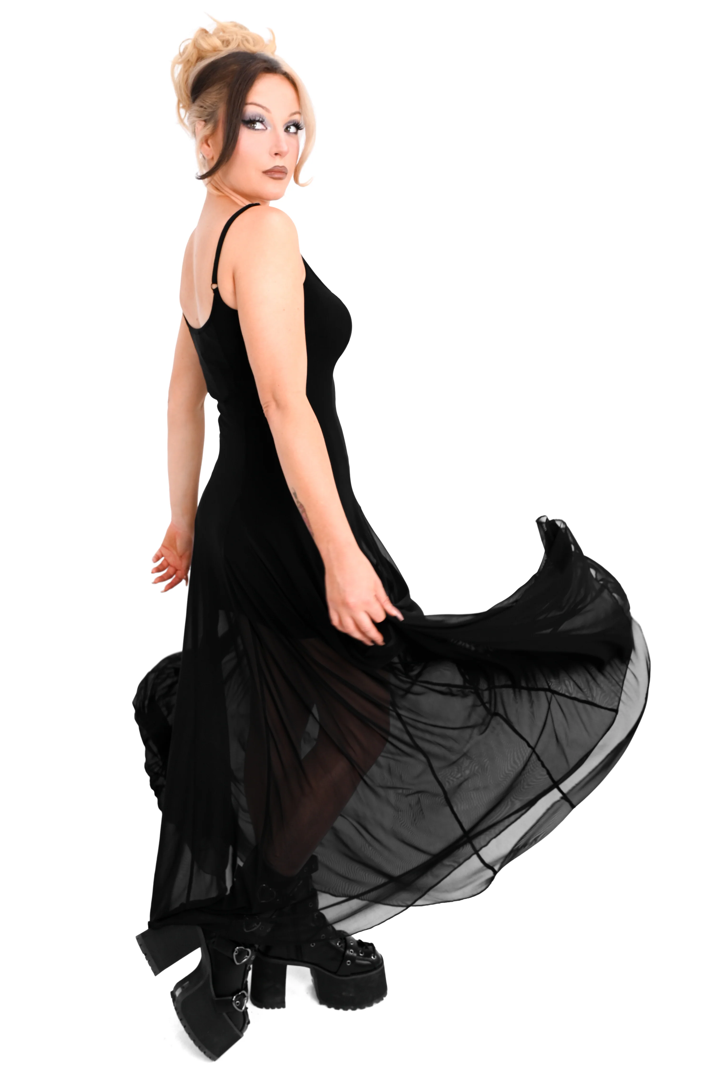 Julia Mesh Dress - 2XL & 3XL left! - Image 9